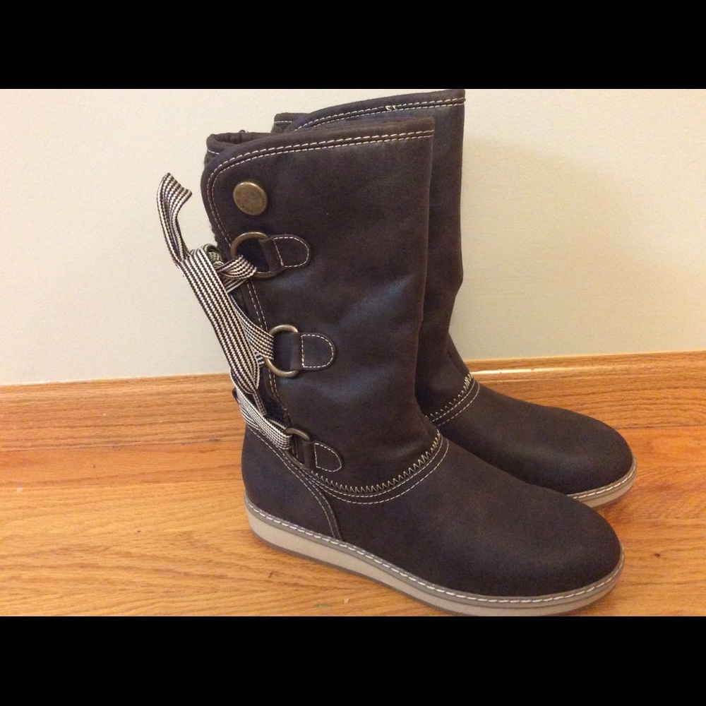 White Mountain Tivia brown boots sooo cute! - Picture 2 of 4